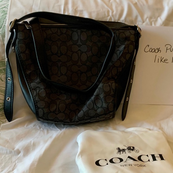 Coach handbag - Picture 2 of 3